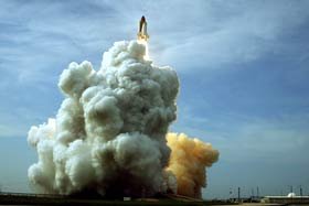 Naveta spaţială Endeavour a părăsit Terra pentru a 23-a oară 94822