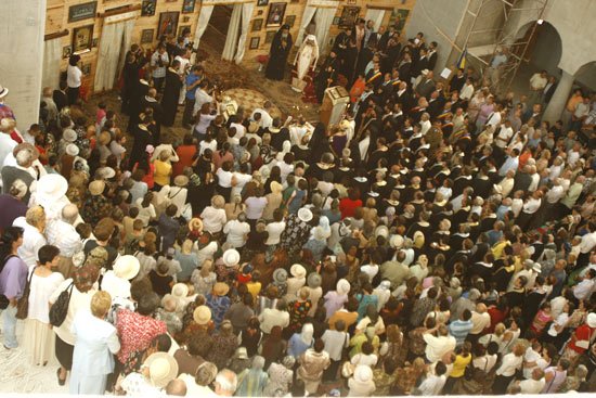 Sfinţii Martiri Brâncoveni au devenit ocrotitorii oraşului Făgăraş 95071