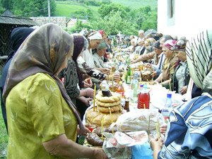 Pomenirea celor adormiţi, între canoane şi inovaţie 95099