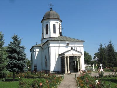 În pelerinaj, la prima mănăstire pictată de Nicolae Grigorescu 95198