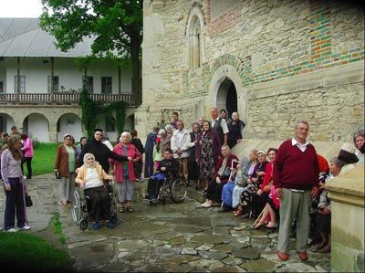 Asistenţa socială la domiciliu, o şansă pentru persoanele imobilizate 95294