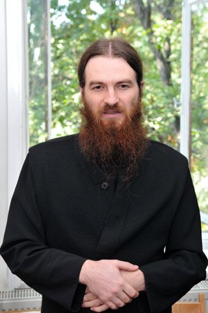 Un nou consilier economic la Arhiepiscopia Bucureştilor 95408