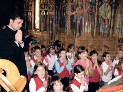 „Religia este unica disciplină la care putem comunica cu sufletul“ 95491