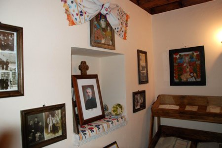 Acasă la Părintele Dumitru Stăniloae 95548