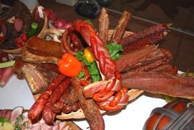 Treisprezece produse tradiţionale româneşti vor fi protejate în Uniunea Europeană 95646