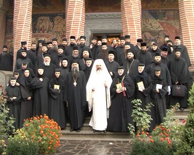 „Viaţa monahală este un dar de la Dumnezeu pentru Biserică” 95658