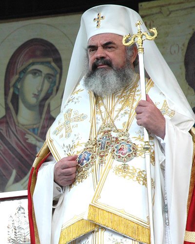 Bogatul nemilostiv se osândeşte, săracul smerit se mântuieşte 95769