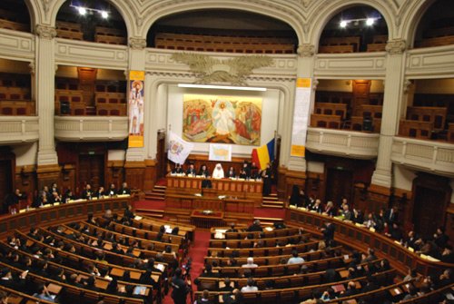 „Semnificaţia personalităţii Sfântului Vasile cel Mare nu a fost niciodată mai actuală decât astăzi“ 95785