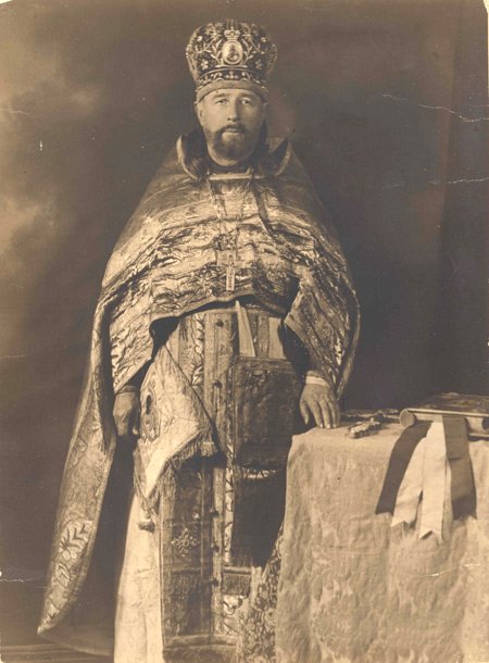 Memoria Bisericii în imagini: „Nu o să las turma mea să fie înghiţită de lupii roşii“ 95833