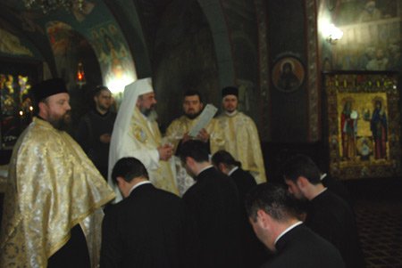 „Un duhovnic bun face cunoscută iubirea Preasfintei Treimi“ 95878