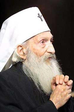 Întâistătătorul BOR transmite condoleanţe la moartea patriarhului sârb 95933