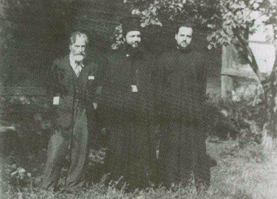 Memoria Bisericii în imagini: Monahul Antonie Plămădeală în anii 1950 95936