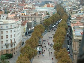 Românii din Catalonia sunt muncitori, dar slab pregătiţi profesional 95974