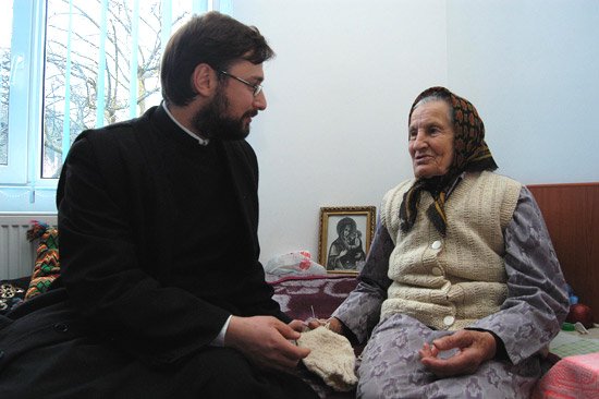 Casa celor 28 de bătrâni de la Hârja 96027