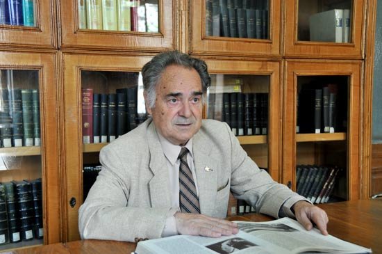 Viaţa, darul suprem oferit omului 96135