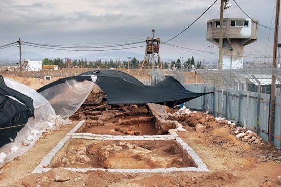 Descoperirea celei mai vechi biserici creştine 96171