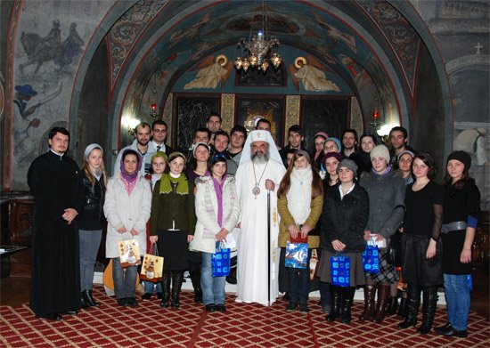 „Când colindăm, sufletul nostru se umple de bucurie sfântă“ 96259