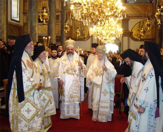 Mai: Preafericitul Daniel, în Capadocia 96335