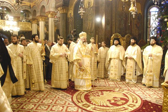 „Mântuitorul Se naşte ca să unească pământul cu cerul şi cerul cu pământul” 96350