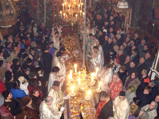 Sfântul Ioan Botezătorul, prăznuit prin rugăciune în bisericile pe care le ocroteşte 96430