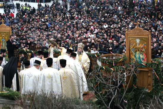 Sfinţirea apelor Dunării de Jos 96422