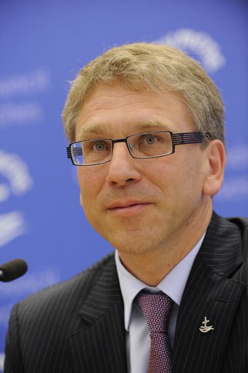 Începutul mandatului pentru noul secretar general al CMB 96483