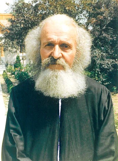 „Patriarhul“ de la Drăgăşani 96559