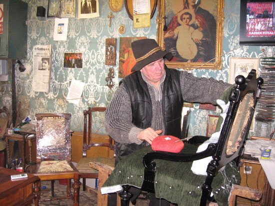 „E o meserie nobilă, îţi deschide uşile palatelor, ale marilor case“ 96639