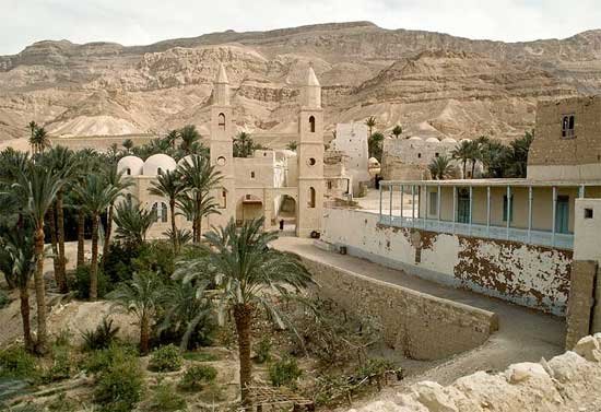 Cea mai veche mănăstire din lume îşi deschide porţile pentru pelerini 96779