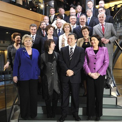 Noul Executiv european şi-a preluat mandatul 96804