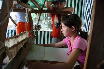 Meşteşugurile tradiţionale, revigorate de românii din Timoc 96840