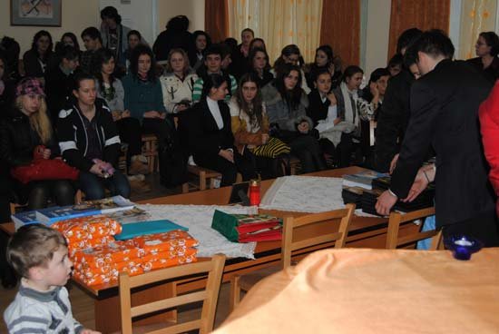 100 de elevi în Concursul „Lumină din lumină“ 96858