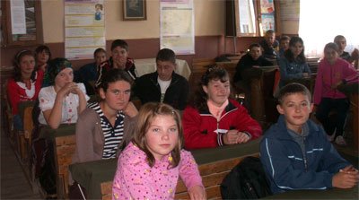 Sistemul de educaţie este inechitabil cu elevii din mediul rural 96923