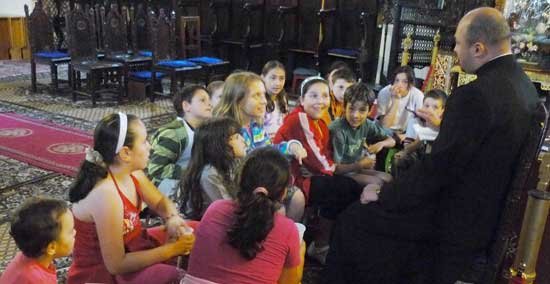 Scenetă: Hristos a Înviat! 96986