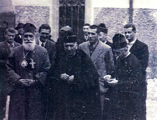 Memoria Bisericii în imagini: Exilul mitropolitului Visarion Puiu în Italia 97064