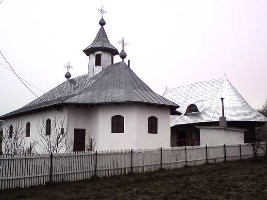 Slujbă arhierească în Biserica Sfântului Gherasim de la Iordan 97072