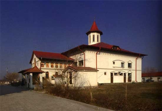 Activităţi sociale pentru cinstirea şi sprijinirea femeilor creştine 97123