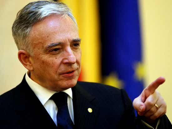 Isărescu: România nu are nevoie de o revenire economică spectaculoasă 97160