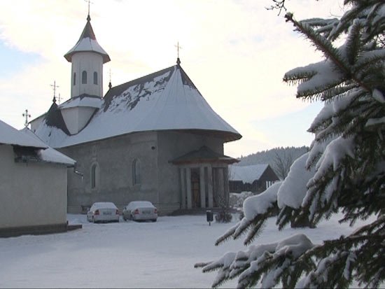 Parohia Mănăstirea Caşin II şi-a serbat cel de-al doilea ocrotitor 97174