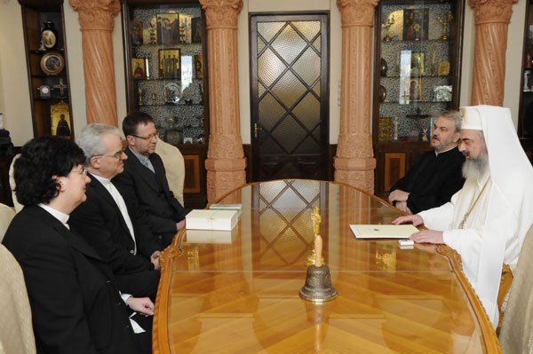 Cooperare practică pentru o mărturie comună în Europa 97203