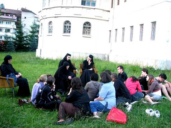 Tabere la Durău, organizate de Mitropolia Moldovei şi Bucovinei 97230