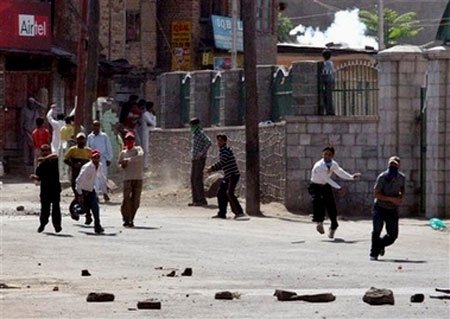 Atac violent asupra creştinilor copţi din Mersa Matrouh 97326