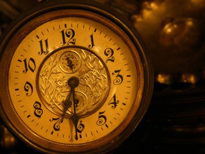 Duminică dăm ceasurile înainte cu o oră 97343