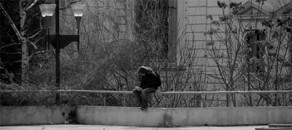 Zguduitoarea poveste a unei adolescente dependente de droguri 97342