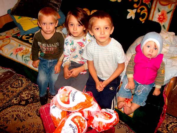 Biroul de Asistenţă Socială „Diaconia“ este alături de persoanele defavorizate 97439