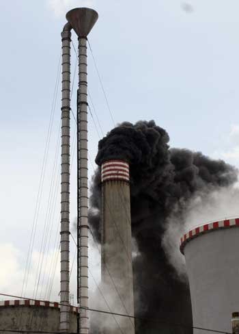 Criza economică a redus şi poluarea atmosferică 97502