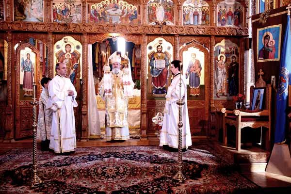 „Astăzi prăznuim femeia creştină“ 97661