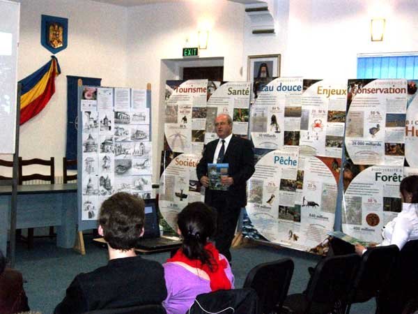 Caravana Francofonă la Seminarul Teologic „Veniamin Costachi“ 97682