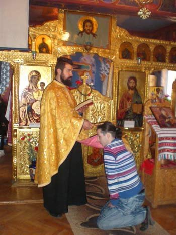 „Muzicianul heroinei“ l-a descoperit pe Dumnezeu într-o celulă din Jilava 97703