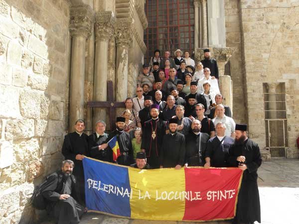 Pelerini din Eparhia Huşilor la Locurile Sfinte 97717
